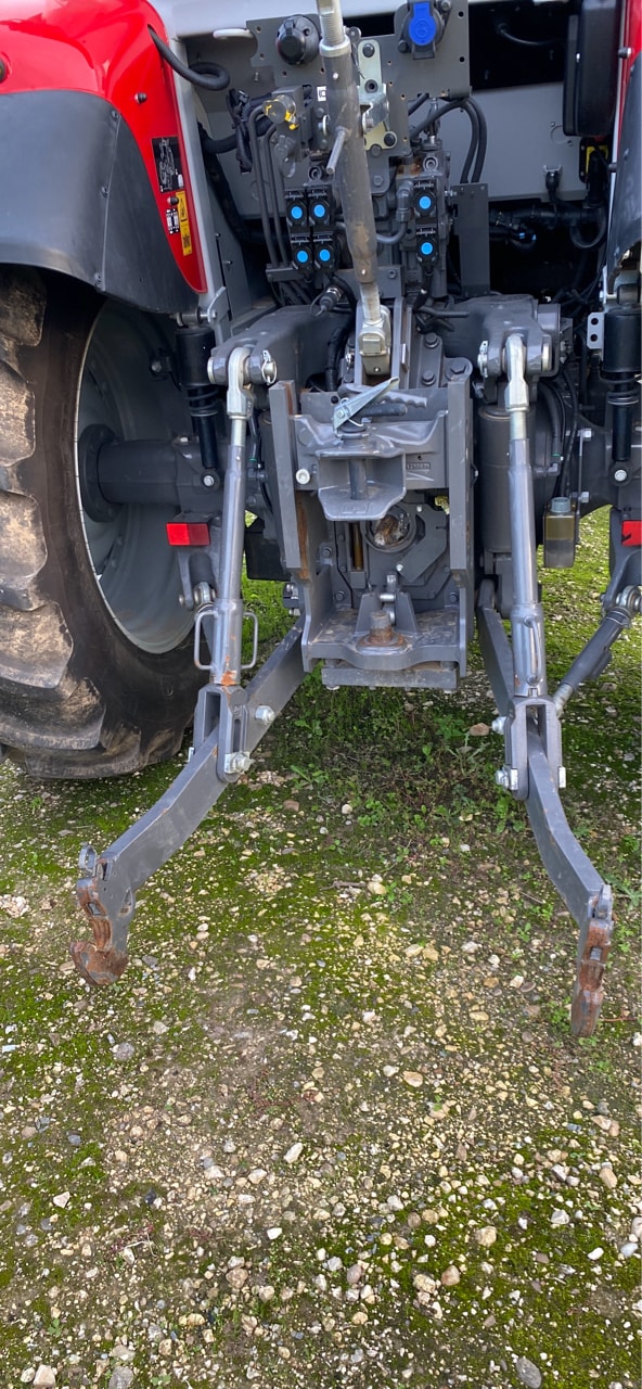 Tracteur MASSEY FERGUSON 5S.115 Dyna 4 - photo slide 6