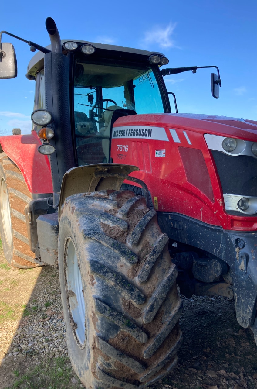 Tracteur MASSEY FERGUSON 7616 DYNA-VT EXCLUSIVE - photo slide 8
