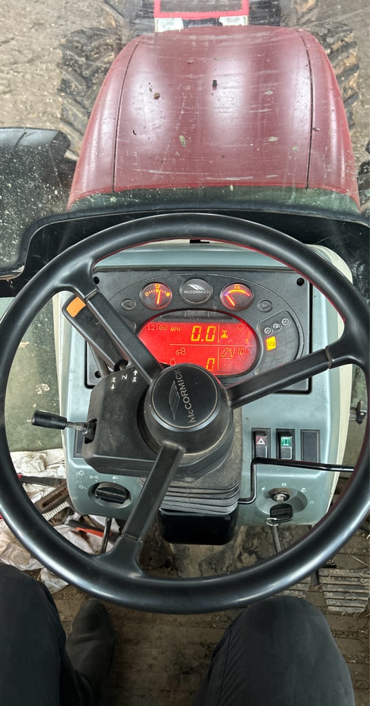 Tracteur MC CORMICK MTX 165 - photo slide 7