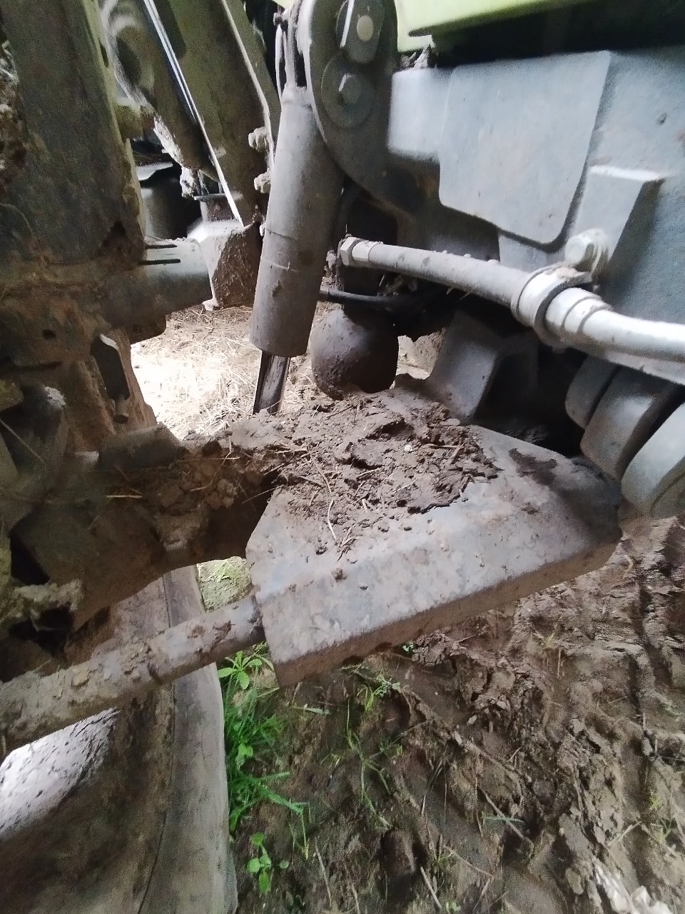 Tracteur chargeur CLAAS Arion 510 - photo slide 15