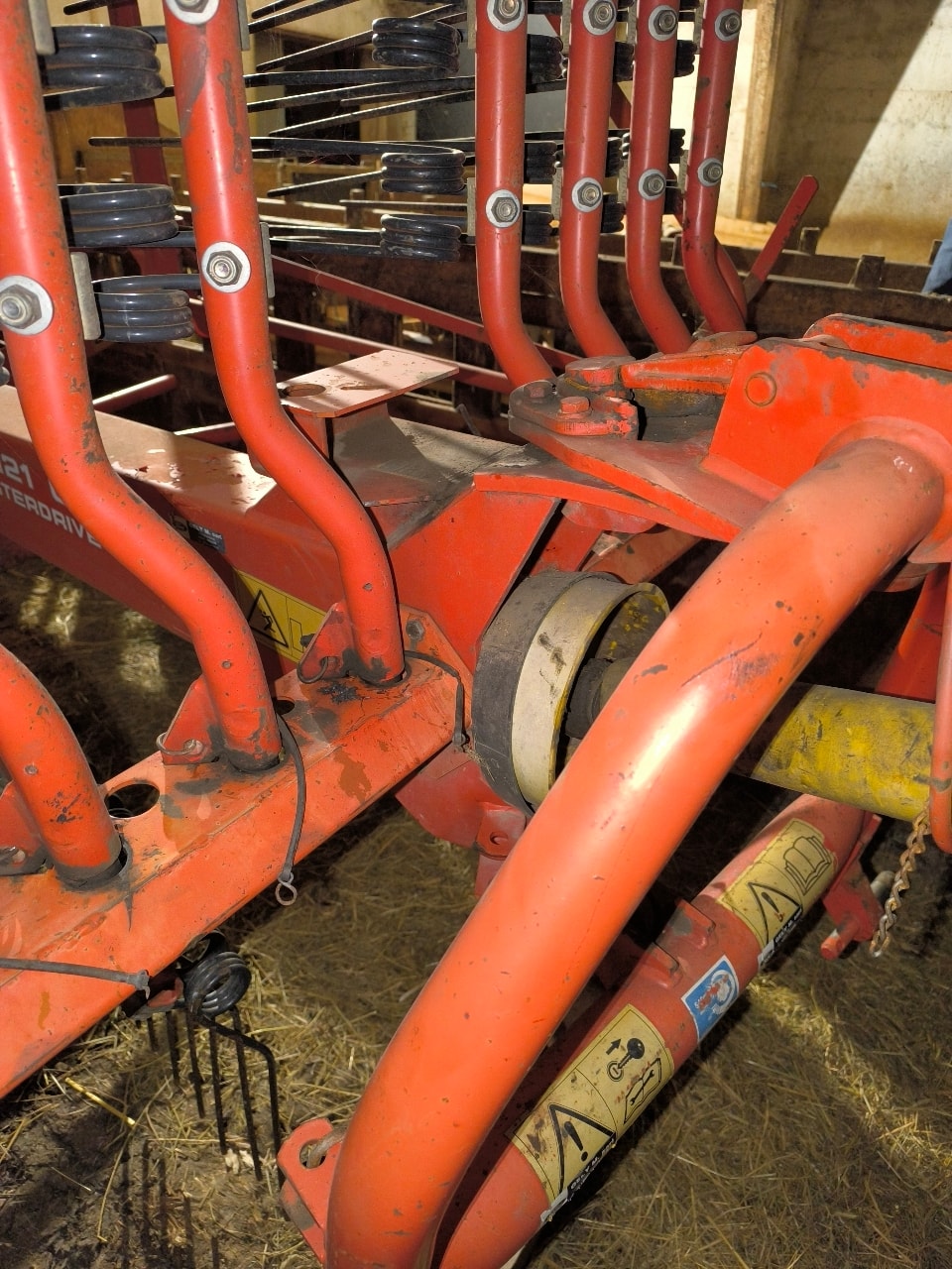 Andaineur KUHN GA 4121 - photo slide 6