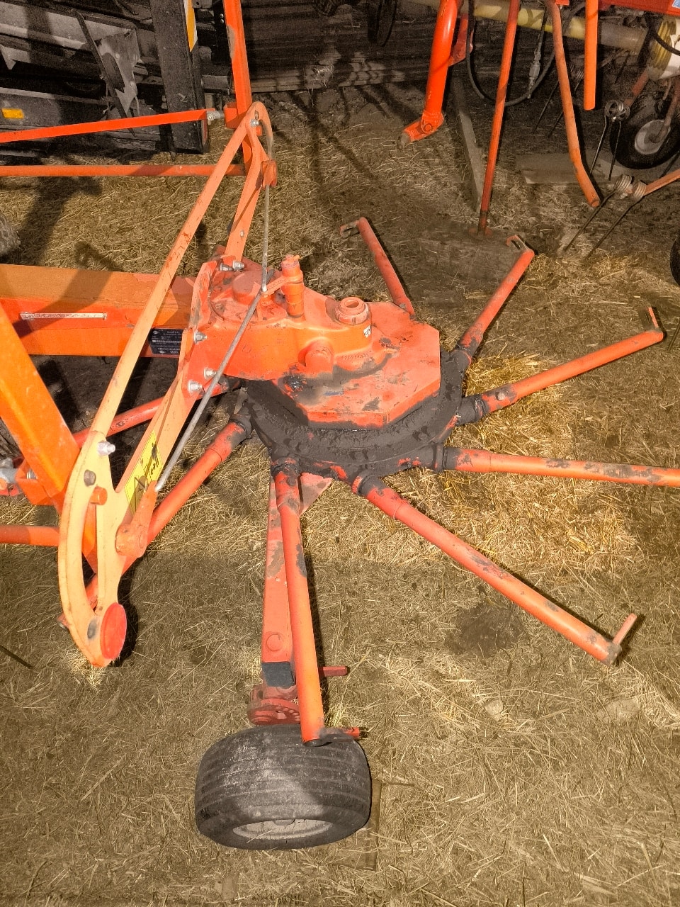 Andaineur KUHN GA 4121 - photo slide 9