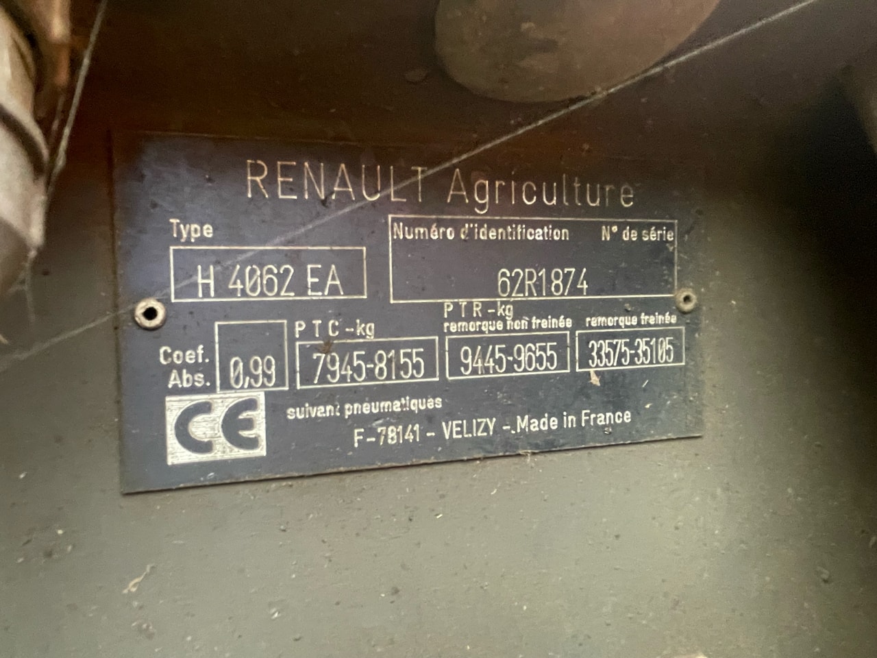 Tracteur chargeur RENAULT ARES 610 RZ - photo slide 26