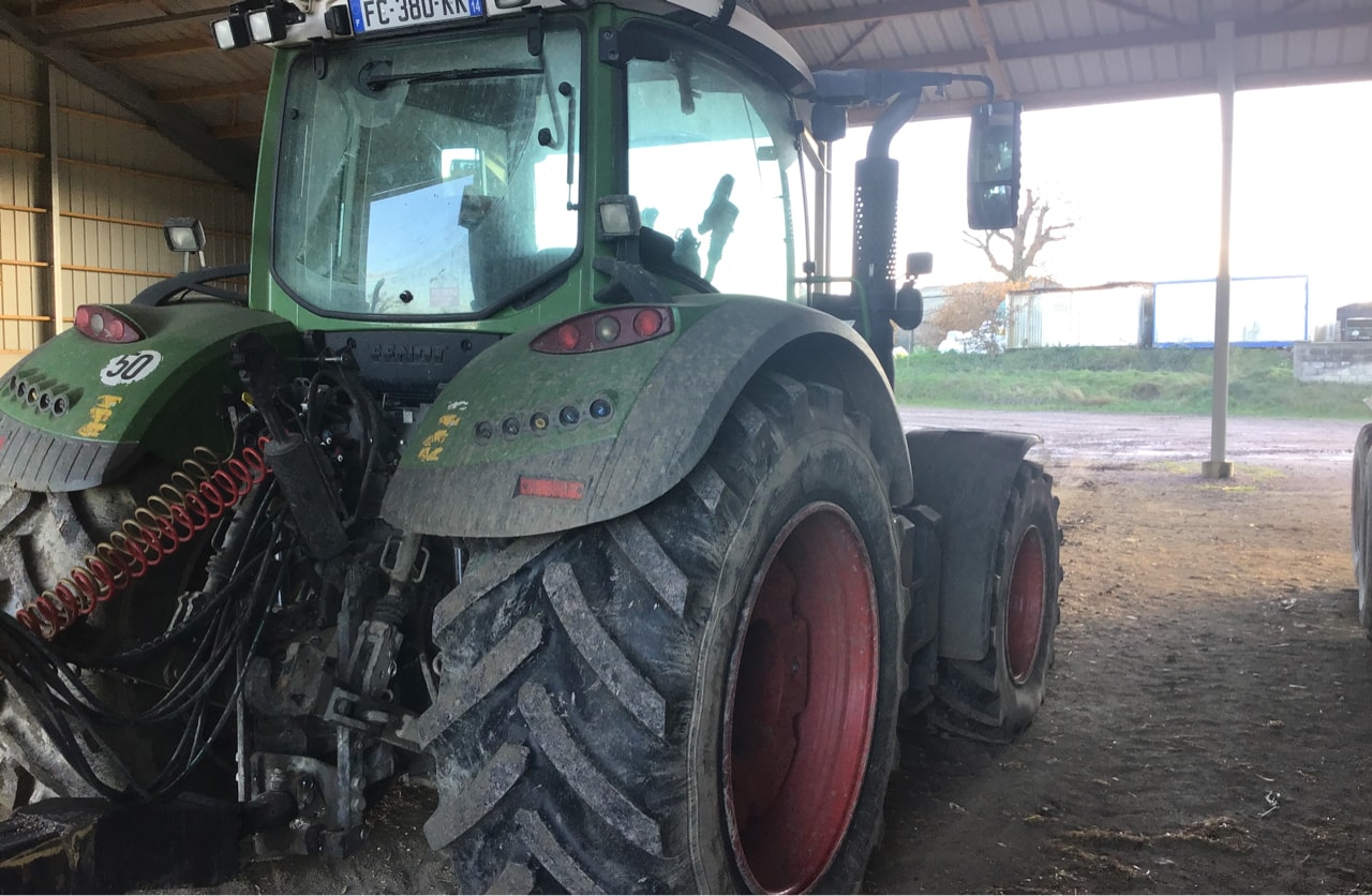 Tracteur FENDT 722 VARIO PROFI + - photo slide 5