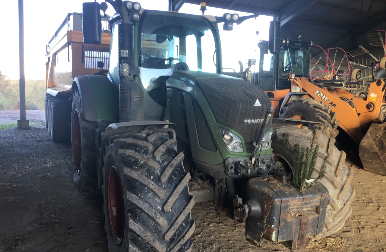 Tracteur FENDT 722 VARIO PROFI + - photo slide 6