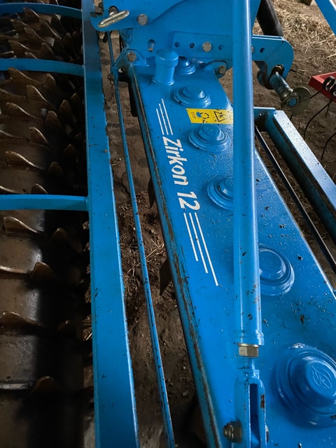 Combine de Semis LEMKEN SOLITAIR 9 + Zirkon 12 - photo slide 3
