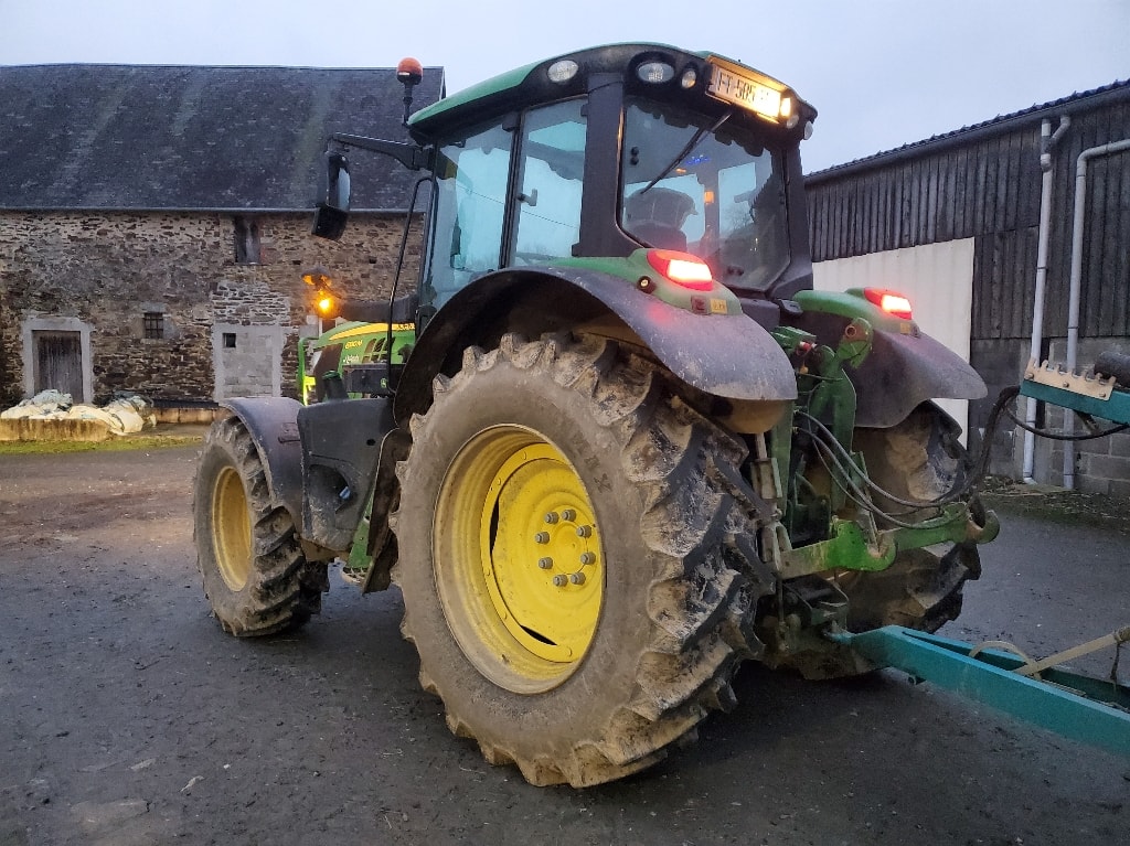 Tracteur chargeur JOHN DEERE 6130M - photo slide 14
