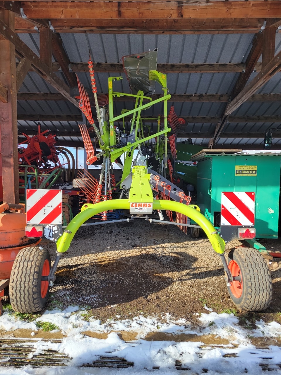 Andaineur CLAAS LINER 1650 TWIN - photo slide 2