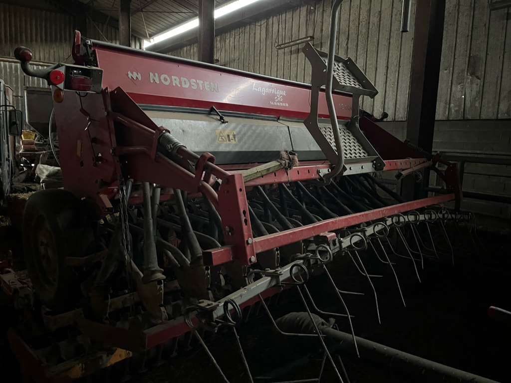 Combine de Semis KVERNELAND NG-H 101 - photo slide 4