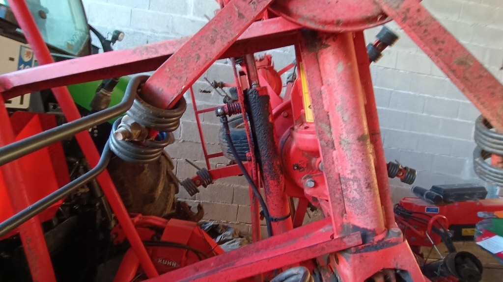 Faneuse KUHN Gf 7601 - photo slide 5