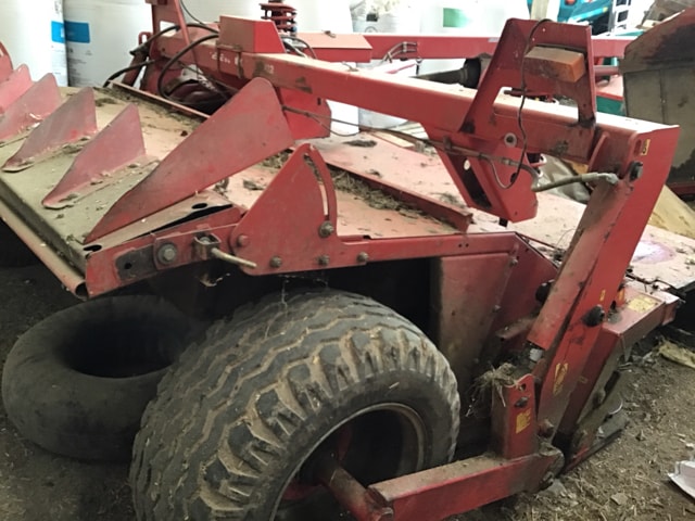 Faucheuse conditionneuse KVERNELAND Tarrup 4032 et bx  - photo slide 3