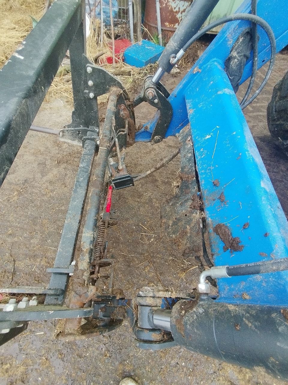 Tracteur chargeur NEW HOLLAND T5.100 EC - photo slide 15