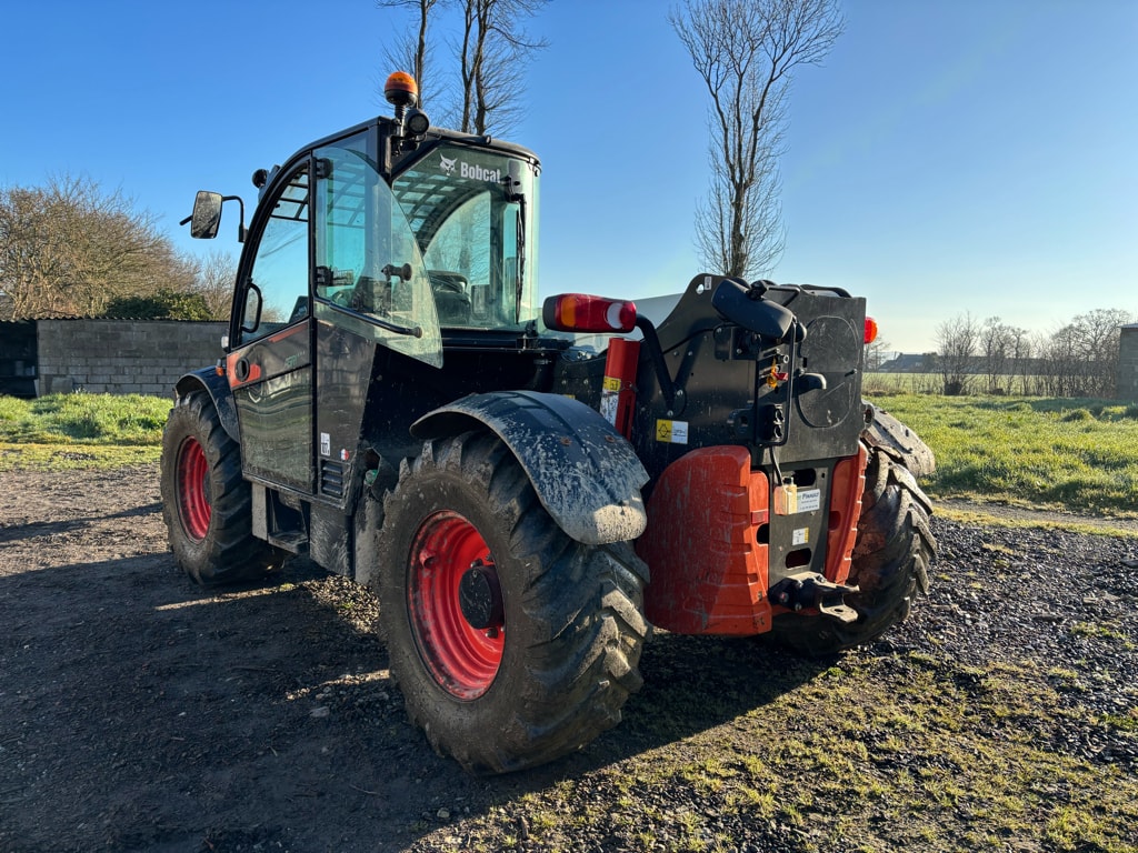 Telescopique BOBCAT TL 38.70 HF AGRI - photo slide 4