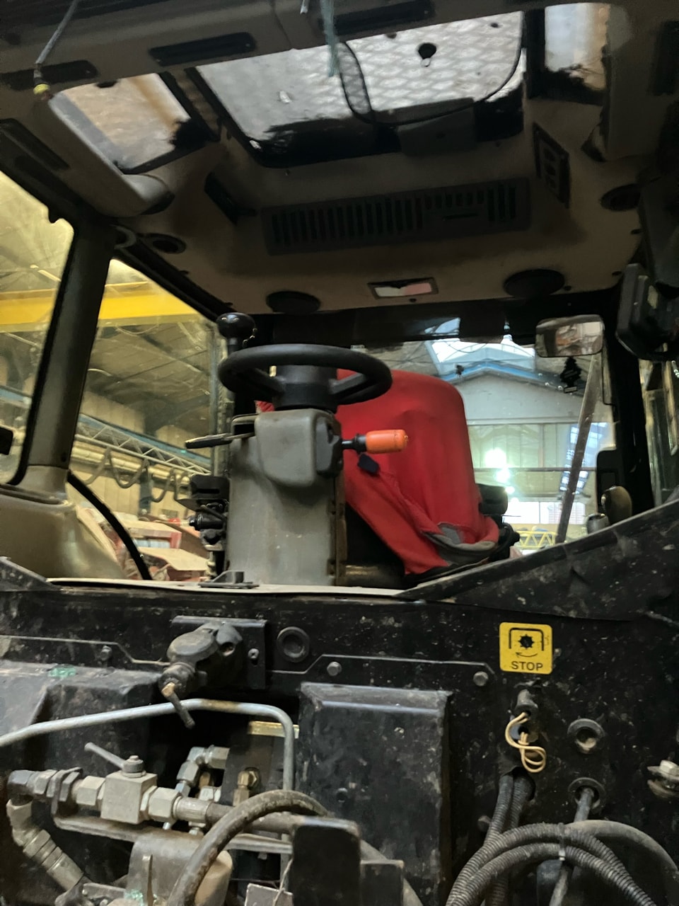 Tracteur VALTRA N143H - photo slide 4