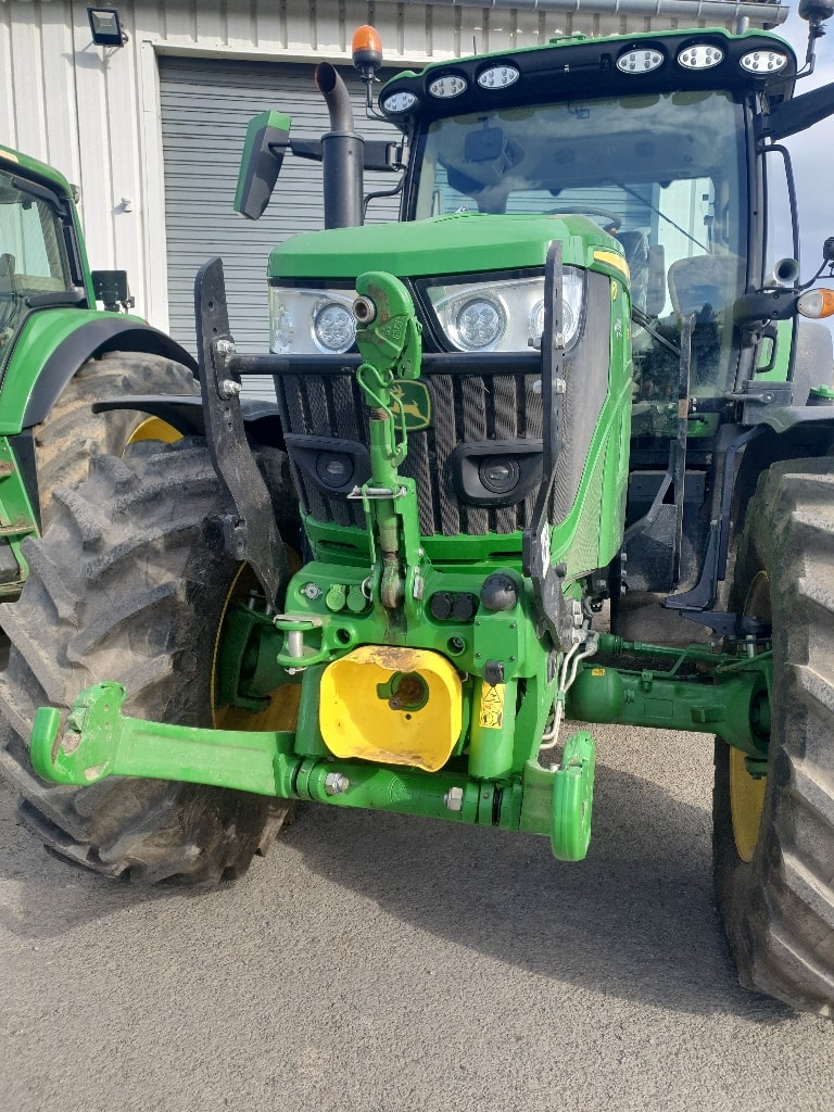 Tracteur JOHN DEERE 6R 185 - photo slide 15