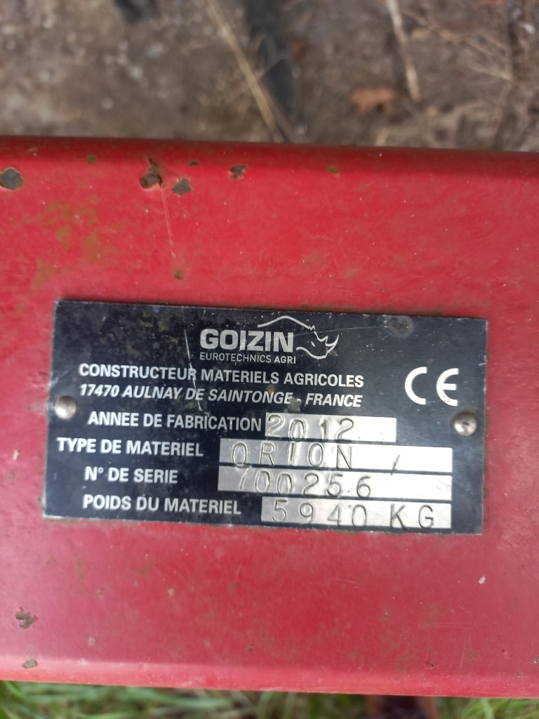 Charrue GOIZIN Orion 8 - photo slide 7