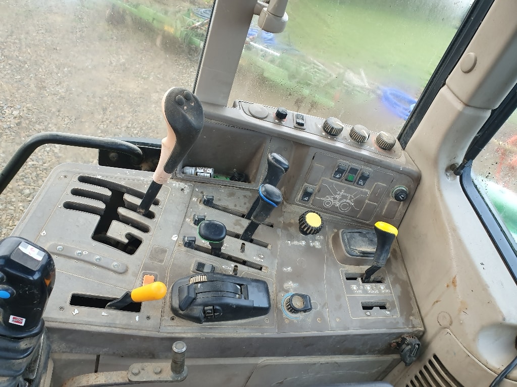 Tracteur JOHN DEERE 6230 STD - photo slide 11