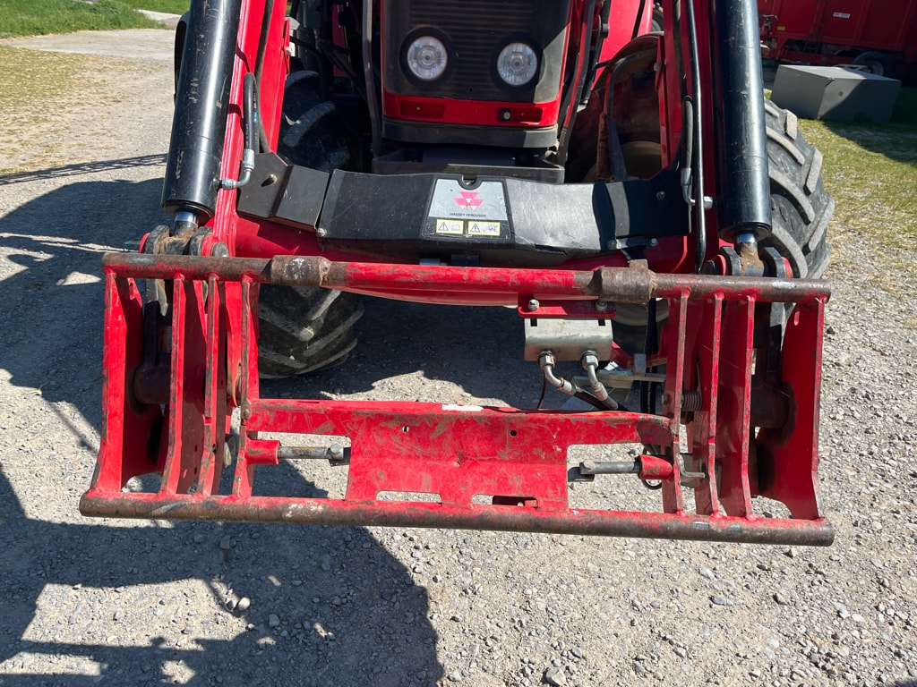 Tracteur chargeur MASSEY FERGUSON 6470 DYNA 6 - photo slide 10