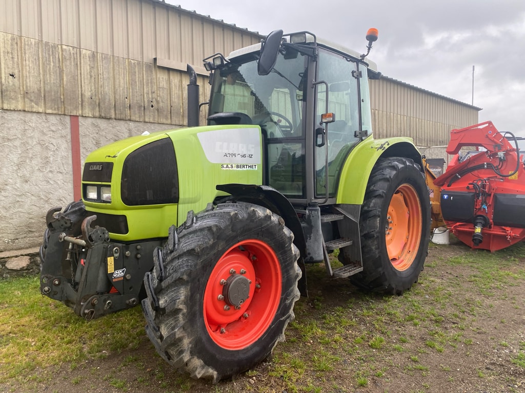 Tracteur CLAAS ARES 556 RZ - photo slide 2