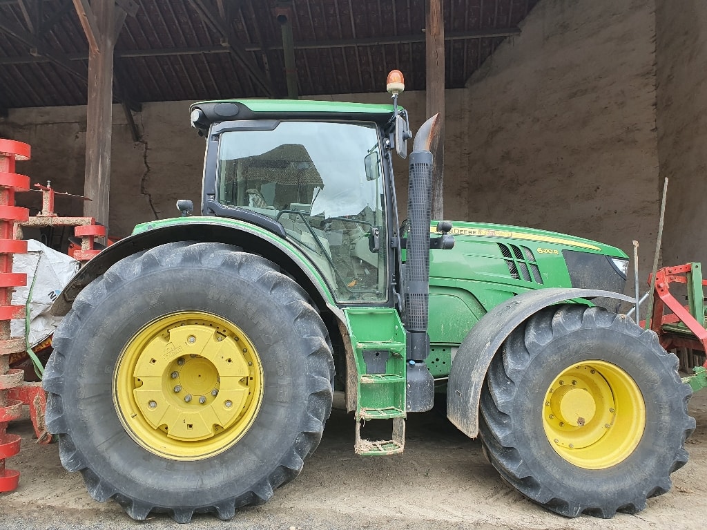 Tracteur JOHN DEERE 6210R - photo slide 3