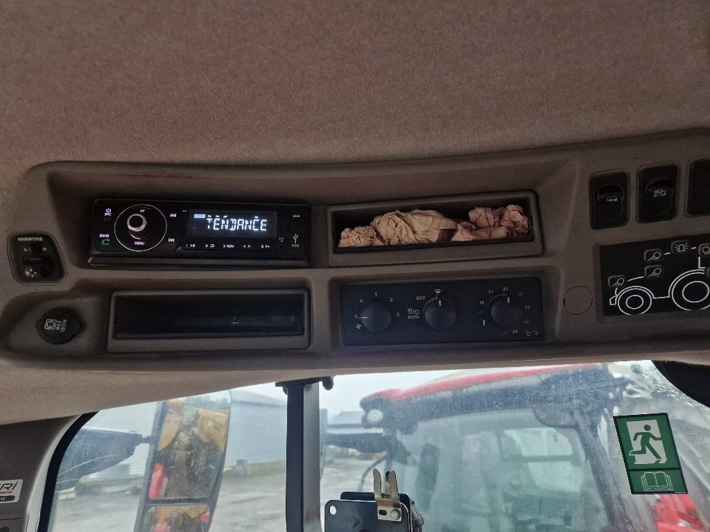 Tracteur CASE IH PUMA CVX 185 - photo slide 5