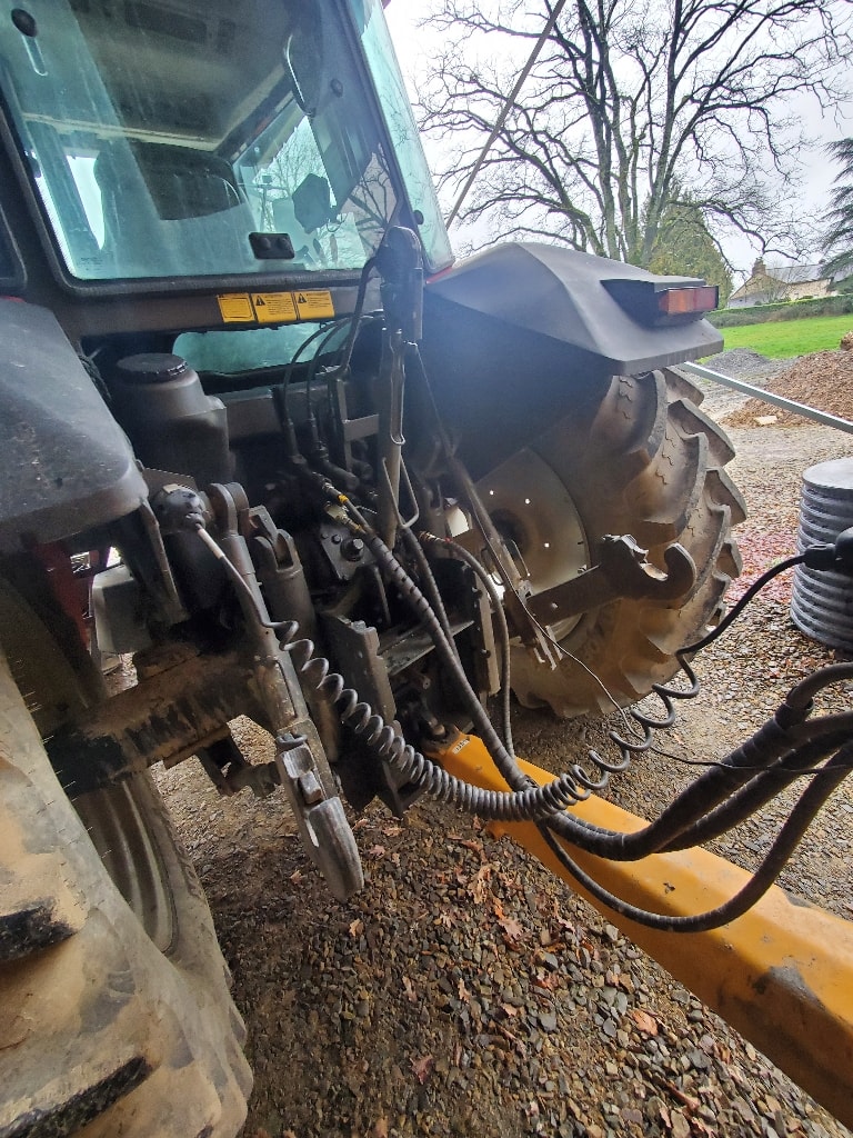 Tracteur MASSEY FERGUSON 6270 - photo slide 16